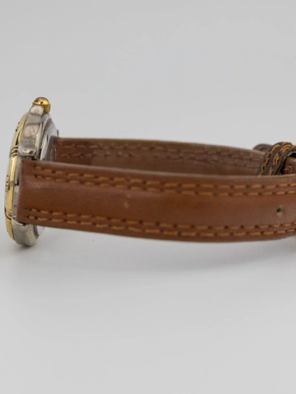 RELIC ZR-11102 Two Tone Brown Leather Quartz Analog Women's Watch New Battery